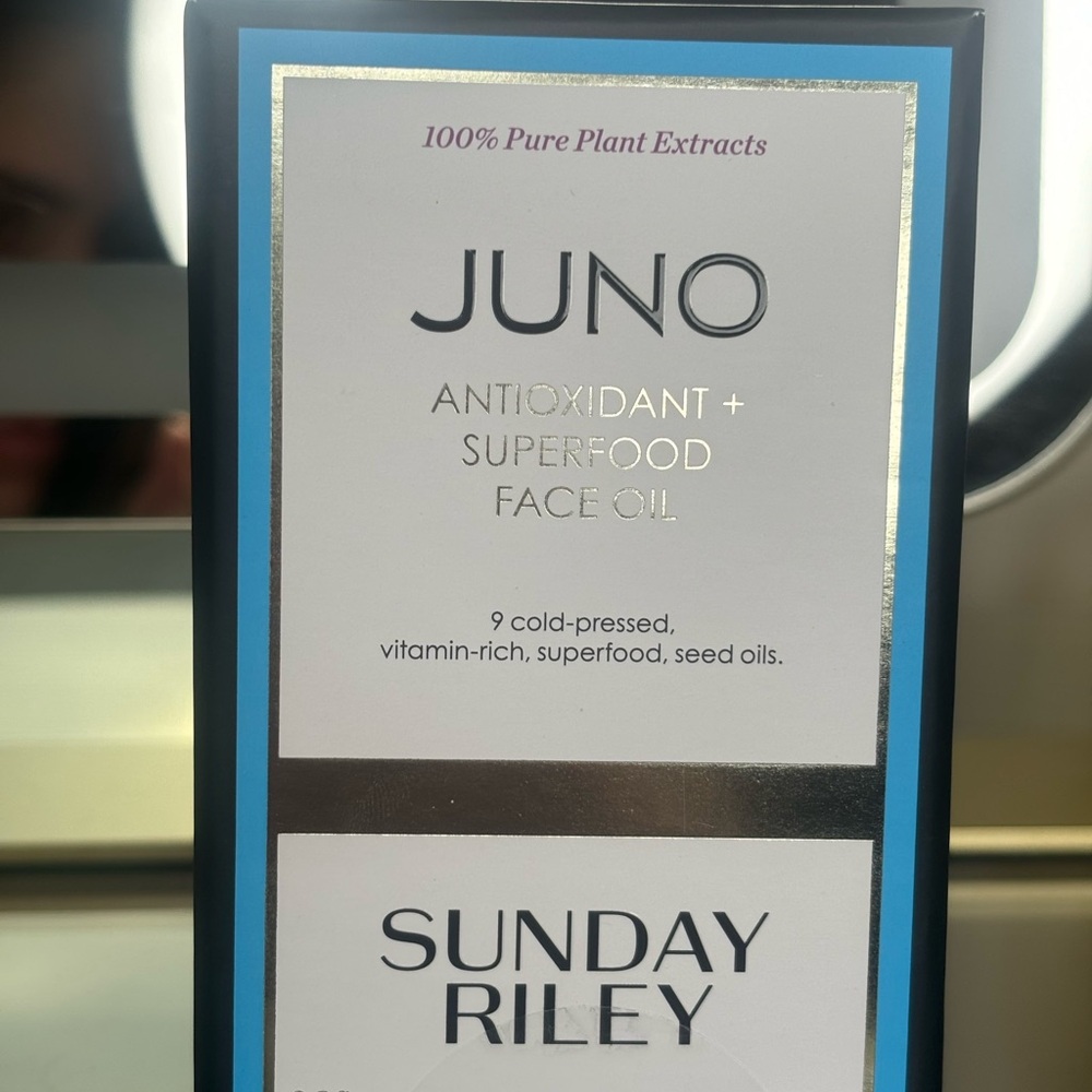 JUNO
ANTIOXIDANT + SUPERFOOD FACE OIL -  Brand New .5 oz